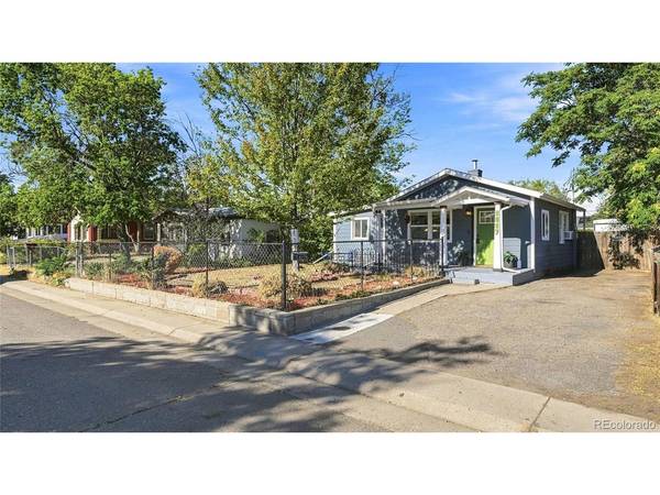 5037 Saint Paul, Denver, CO 80216