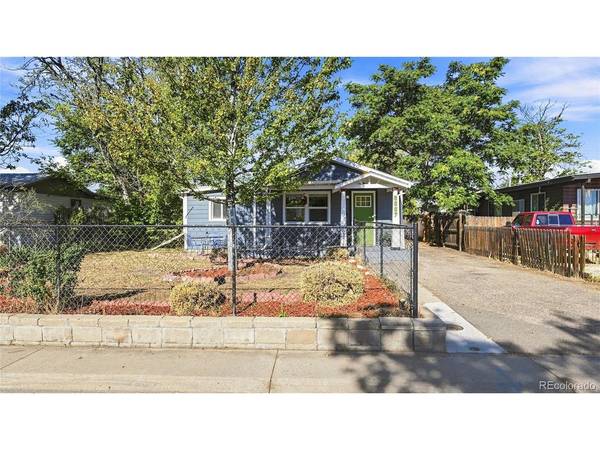 5037 N Saint Paul, Denver, CO 80216