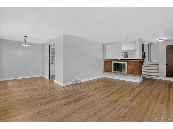 8395 W 17th, Lakewood, CO 80214