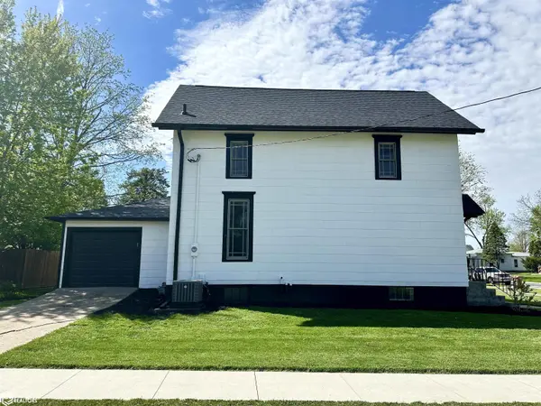 1232 Main ST, Grinnell, IA 50112