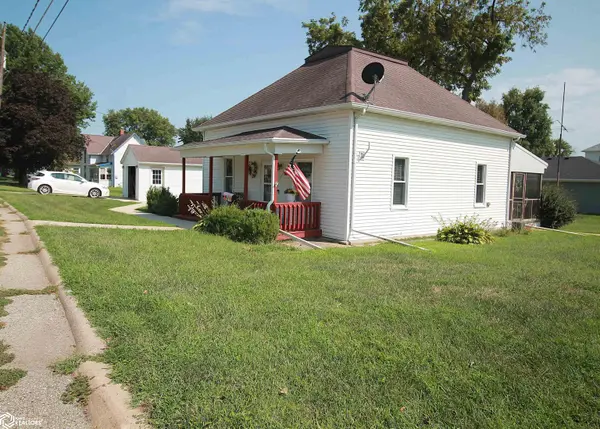301 E Logan ST, Clarinda, IA 51632