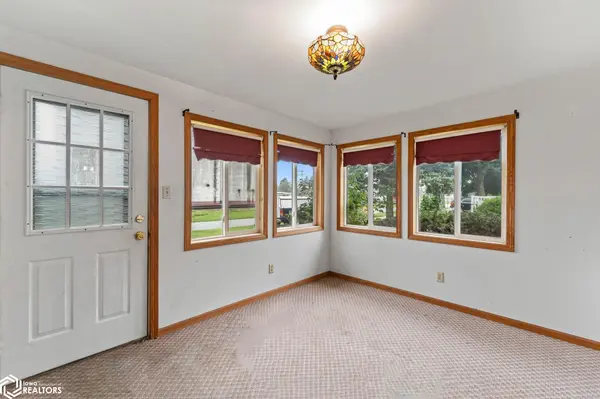 206 Warner ST, Colo, IA 50056