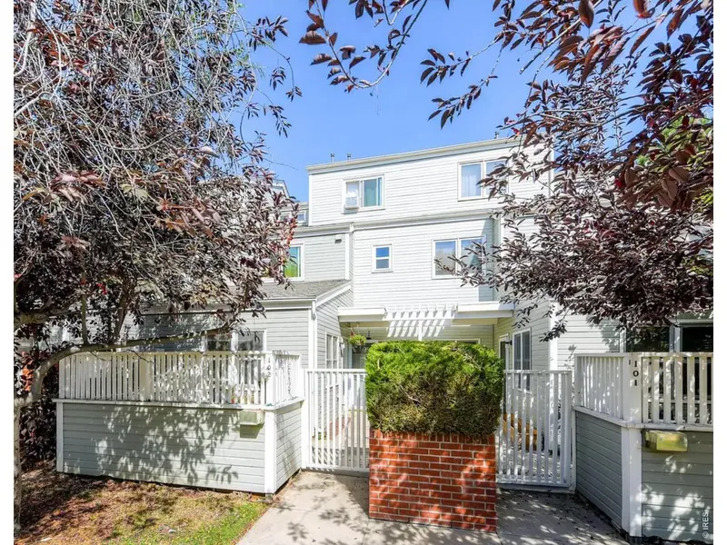 3095 29th #102, Boulder, CO 80301