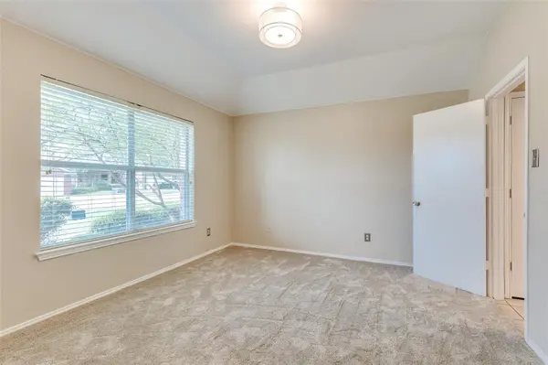3729 Verde Drive, Fort Worth, TX 76244