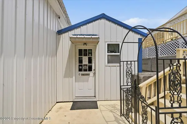 2021 Reservoir RD, Madison Twp, PA 18444