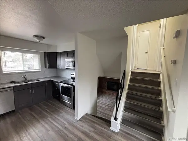 950 S Waco, Aurora, CO 80017