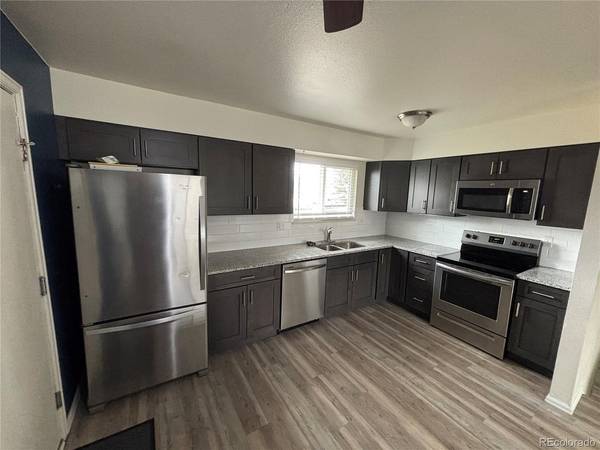 950 S Waco, Aurora, CO 80017