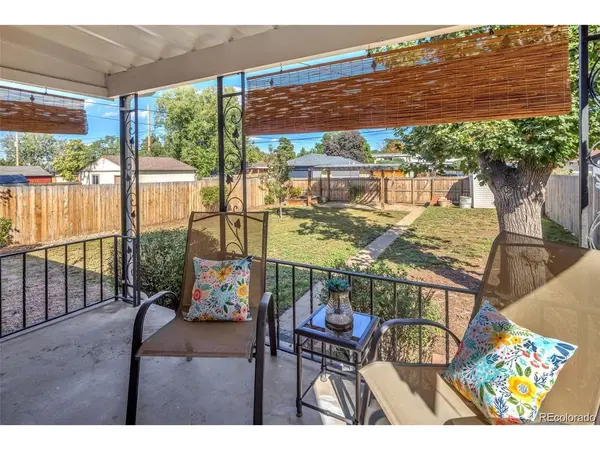 3300 Bellaire, Denver, CO 80207