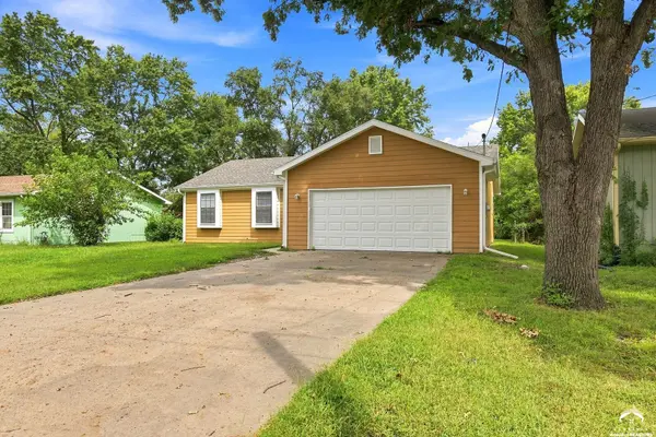839 Elm ST, Lawrence, KS 66044