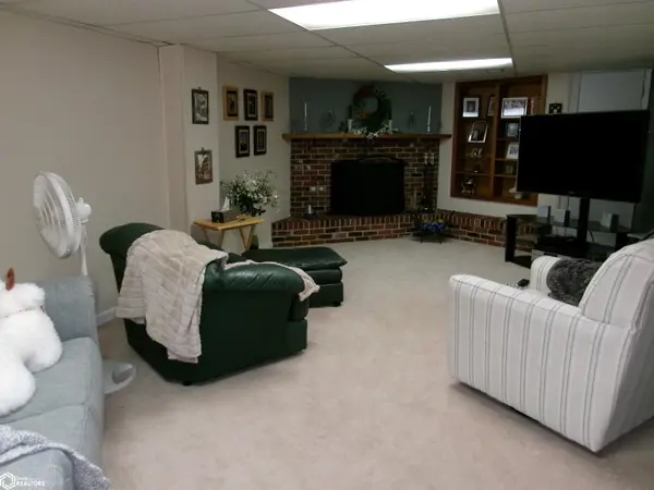 1110 N Lincoln ST, Creston, IA 50801