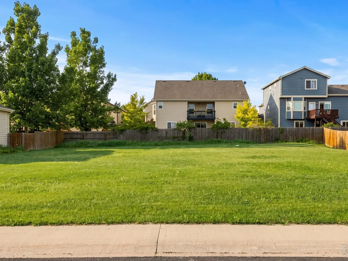 833 Cliffrose, Severance, CO 80550