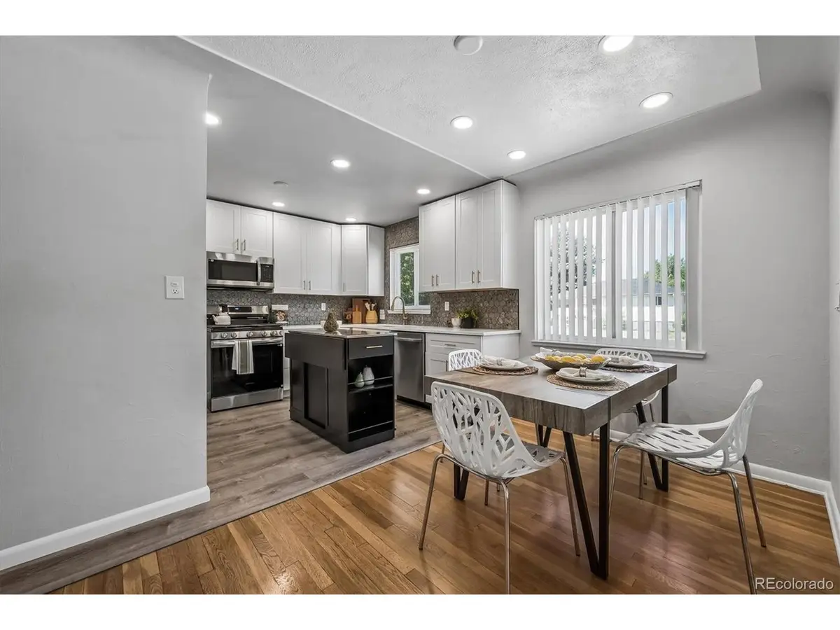 3158 S Fox, Englewood, CO 80110
