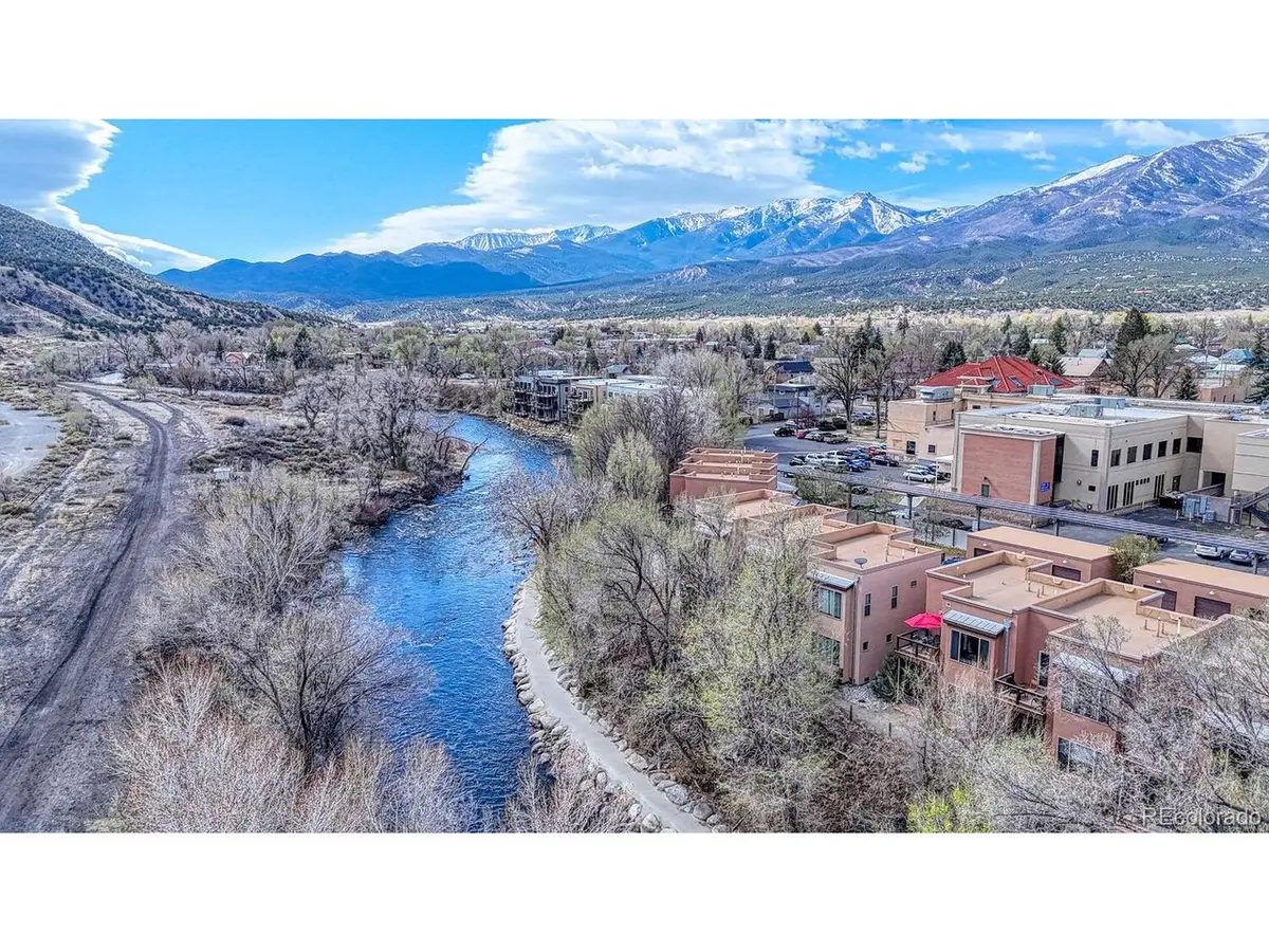 402 E Sackett #G, Salida, CO 81201