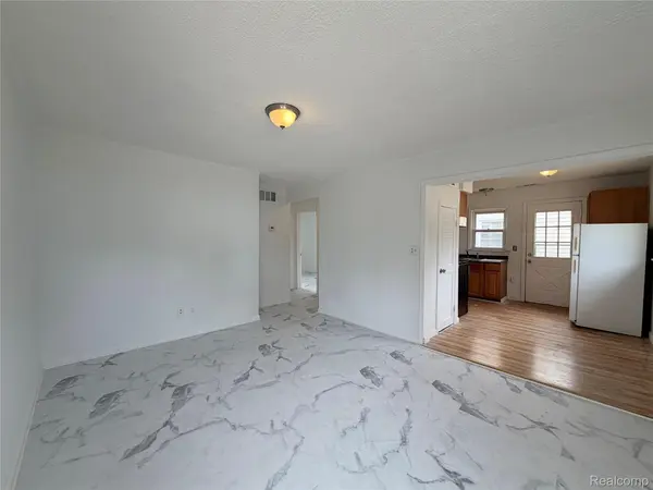 2399 Fisher ST, Melvindale, MI 48122