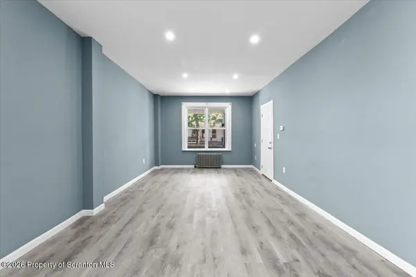 215 Saint Frances Cabrini AVE, Scranton, PA 18504