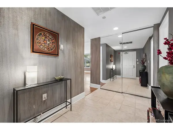 300 Hudson #111, Denver, CO 80220