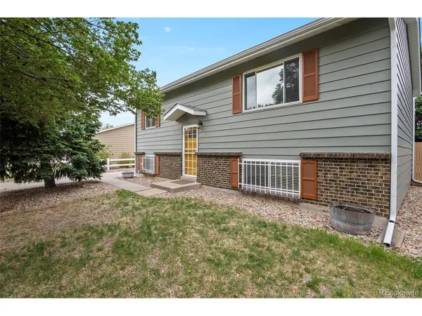 1115 Ouray, Aurora, CO 80011