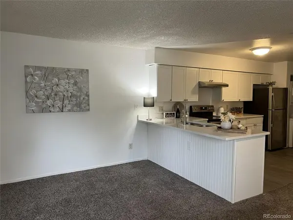 922 S Dearborn #5, Aurora, CO 80012