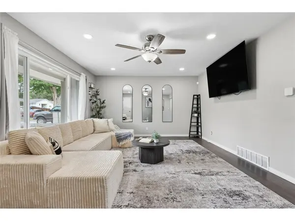 629 Hackberry, Colorado Springs, CO 80911