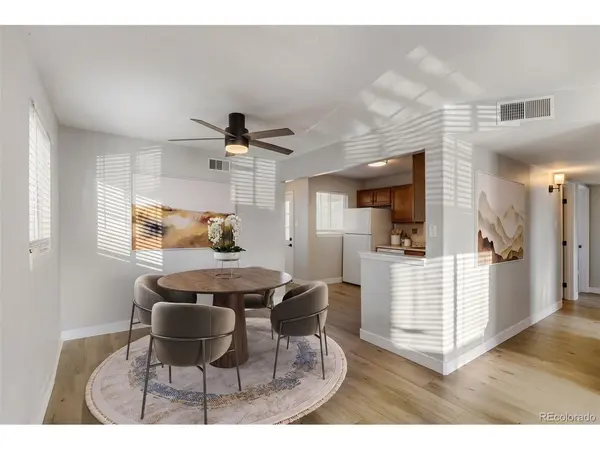 987 Vaughn, Aurora, CO 80011