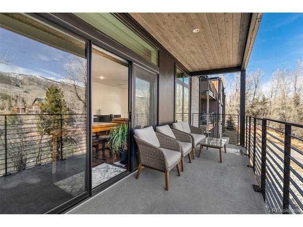 930 Blue River #821,  Silverthorne,  CO 80498