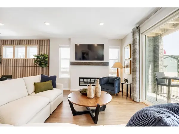 9200 E 47th #203, Denver, CO 80238