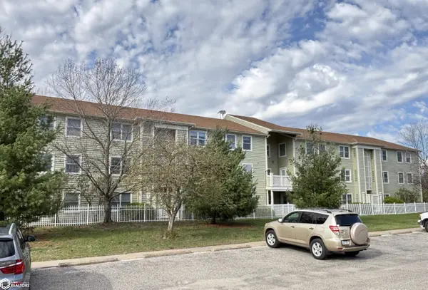 1100 University Manor DR #B21, Fairfield, IA 52556
