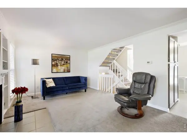 942 Reynolds Farm #9-B, Longmont, CO 80503