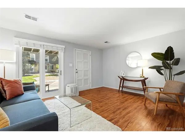 1496 S Pierson #106, Lakewood, CO 80232