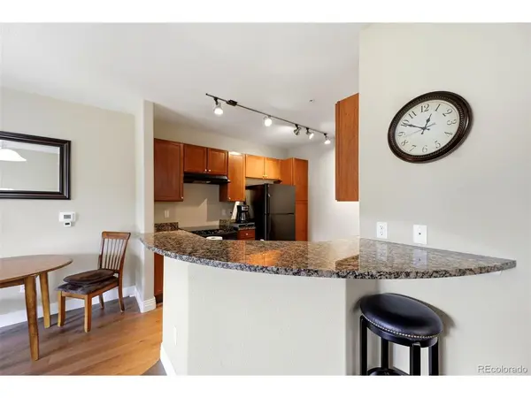 9059 E Panorama #B111, Englewood, CO 80112