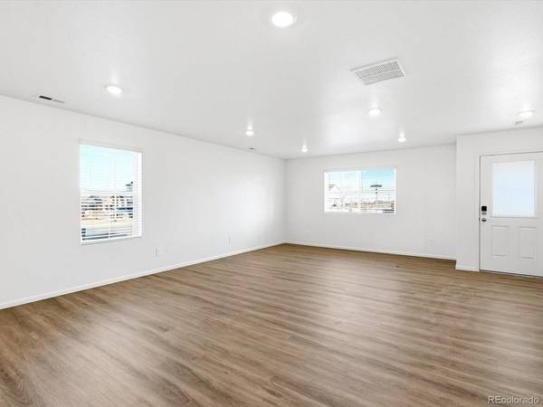 21254 E 65th, Aurora, CO 80019
