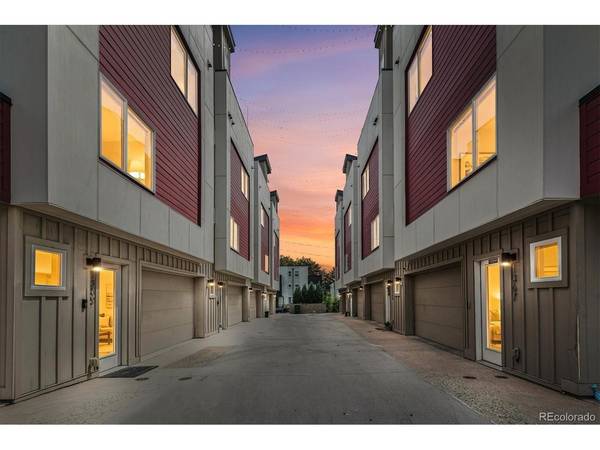 1369 Knox, Denver, CO 80204