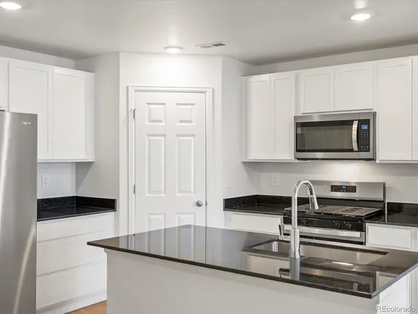 21239 E 65th, Aurora, CO 80019