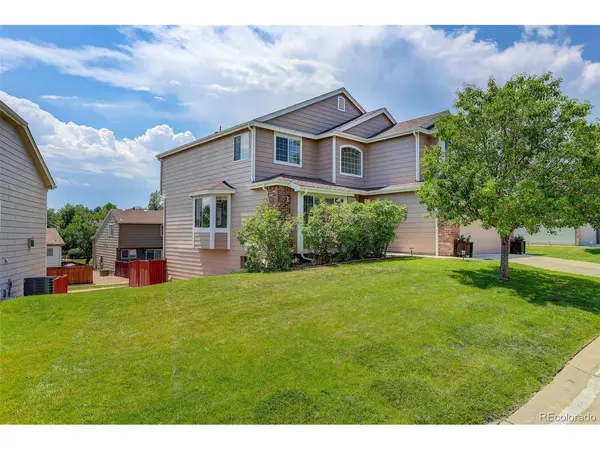 9234 W Hinsdale, Littleton, CO 80128