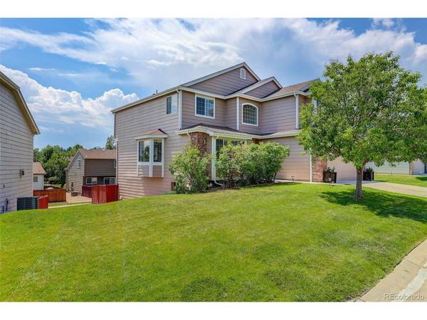 9234 W Hinsdale, Littleton, CO 80128