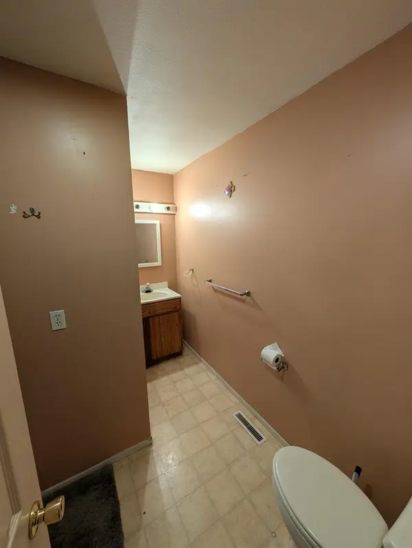 513 River ST, Chester, IA 52134