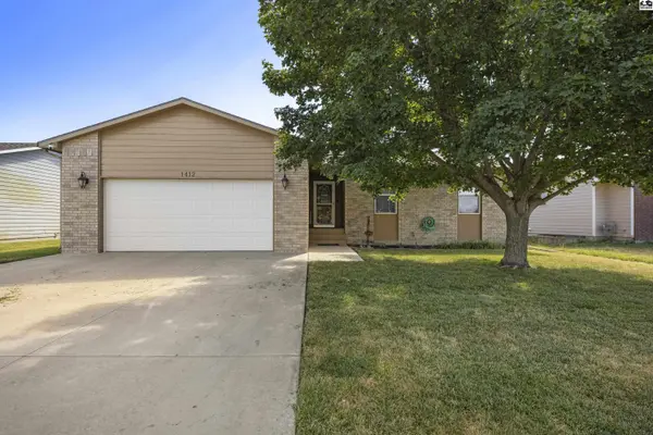 1412 Westwood Dr, Mcpherson, KS 67460