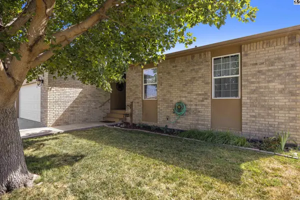1412 Westwood Dr, Mcpherson, KS 67460