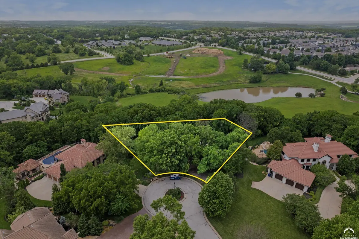 3708 Buck Brush CT, Lawrence, KS 66049