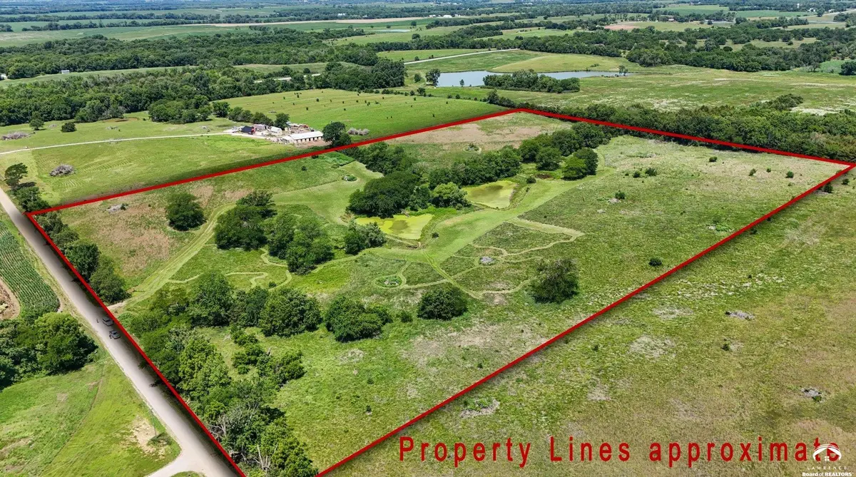 17846 270 RD, Whiting, KS 66552