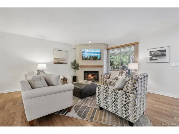 7586 S Cove, Centennial, CO 80122