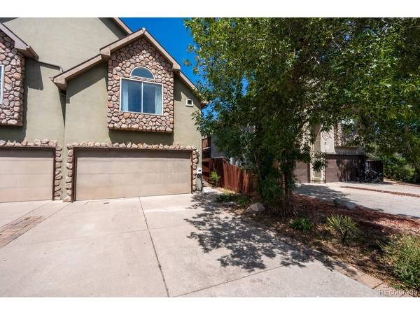 5667 W Green Meadows, Denver, CO 80227