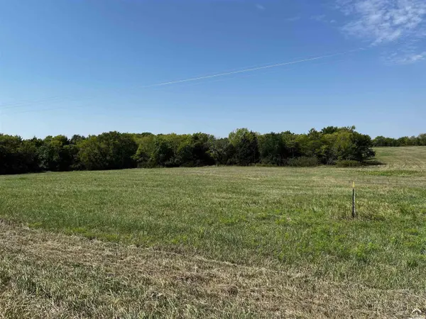 land Ferguson RD, Ozawkie, KS 66070