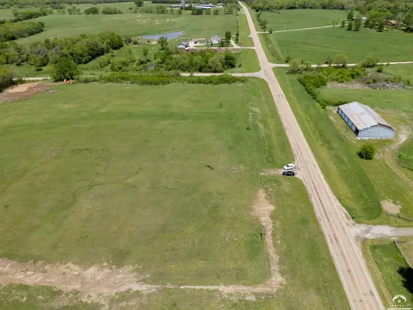 land Ferguson RD, Ozawkie, KS 66070