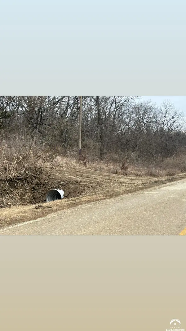 LAND Ferguson RD, Ozawkie, KS 66070