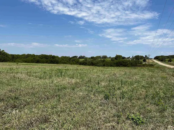 Land Ferguson RD, Ozawkie, KS 66070