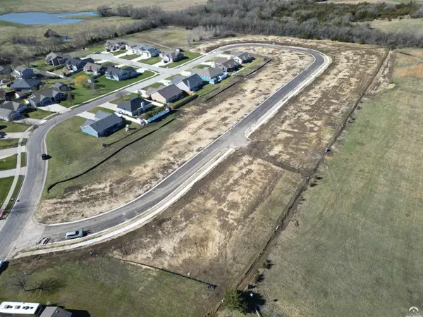 Lot 2 Block 3 Bluestem CIR, Baldwin City, KS 66006