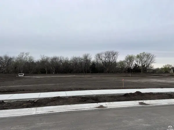 B2L29 Rockers, Baldwin City, KS 66006