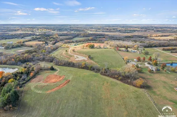 0000 E 1700 RD, Lawrence, KS 66046
