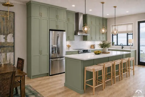 705 Rhode Island ST, Lawrence, KS 66044
